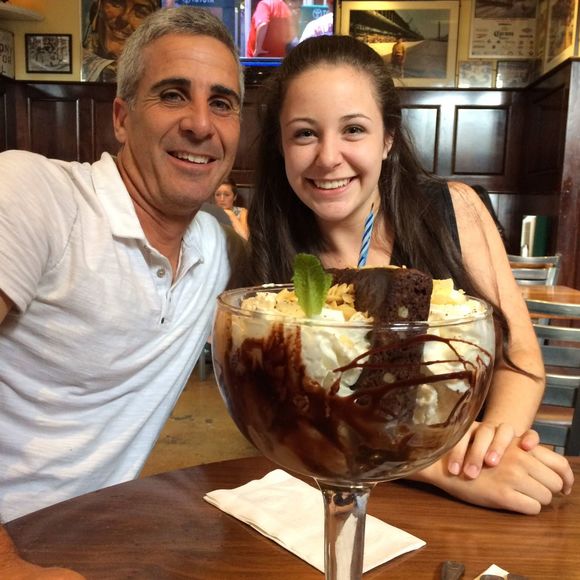 Meet your Posher, Amy - Picture 1 of 1